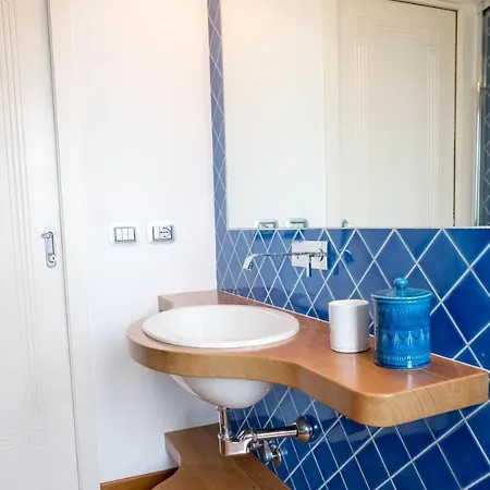 Italianway - Duca Degli Abruzzi 4 A Apartment